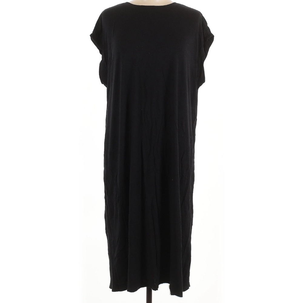 Short Sleeved Midi Dress